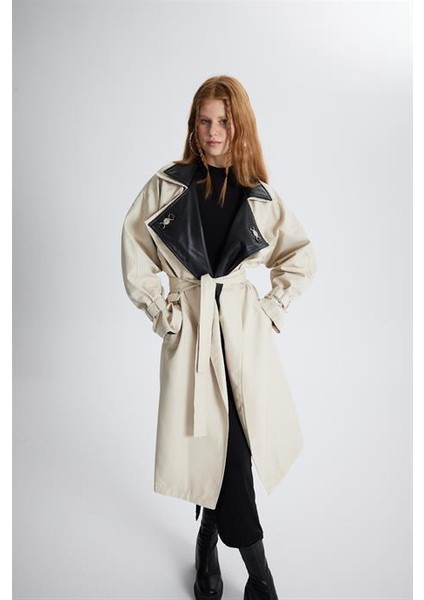 Cloak Trenchcoat Bej
