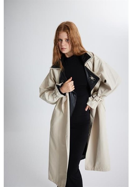 Cloak Trenchcoat Bej