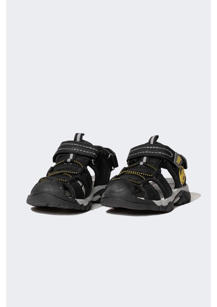 Erkek Çocuk Cırt Cırtlı Tırtıklı Taban Sandalet B8774A824SM
