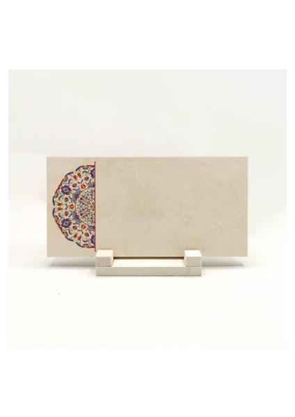 Geleneksel Hat Sanatı ile Doğal Taş Üzerine Yazılı Masaüstü Isimlik indirimleri