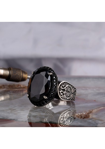 Zirkon Taşlı Oval Model 925 Ayar Gümüş Erkek Yüzük fiyatları