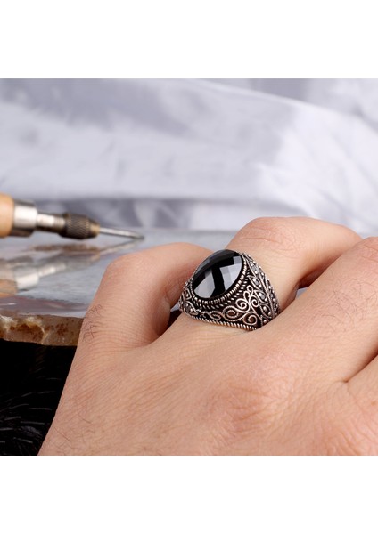 Zirkon Taşlı Oval Model 925 Ayar Gümüş Erkek Yüzük fiyatları