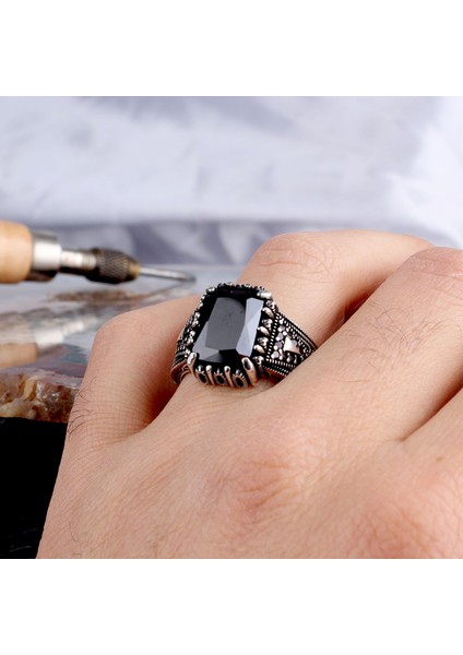 Siyah Zirkon Taşlı Model 925 Ayar Gümüş Erkek Yüzük modelleri