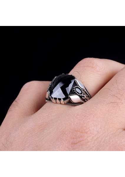 Siyah Renk Zirkon Taşlı Damla Model Gümüş Yüzük modelleri