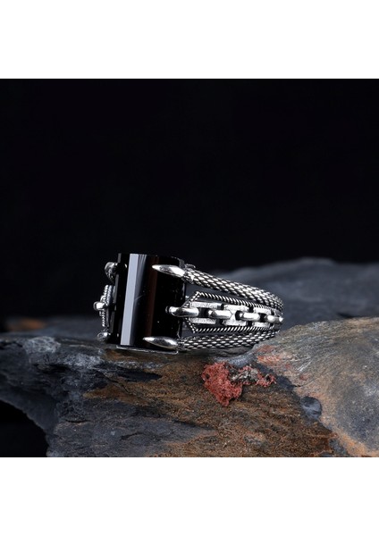 Siyah Renk Zirkon Taşlı Zincir Model Gümüş Yüzük fiyatları