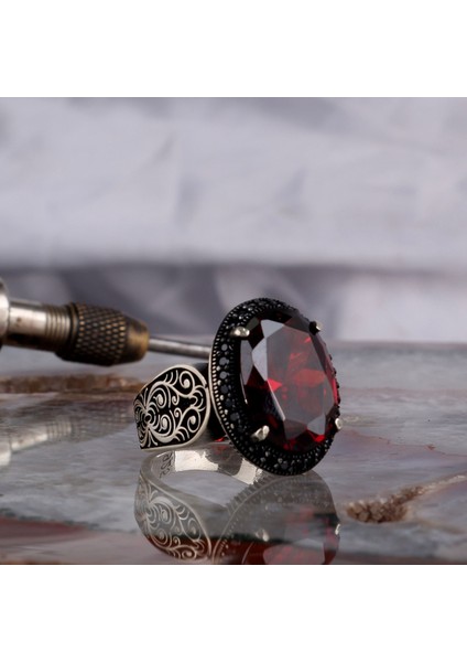 Zirkon Taşlı Oval Model 925 Ayar Gümüş Erkek Yüzük