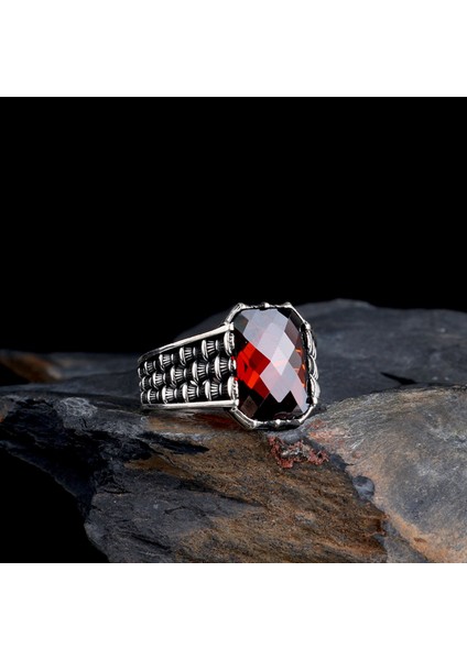 Zirkon Taşlı Model 925 Ayar Gümüş Erkek Yüzük