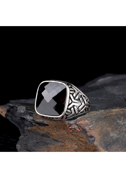 Zirkon Taşlı 925 Ayar Gümüş Erkek Yüzük fiyatları