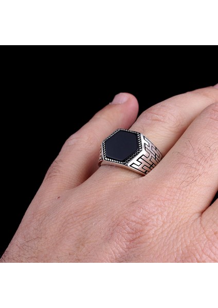 Onix Taşlı 925 Ayar Gümüş Erkek Yüzük modelleri
