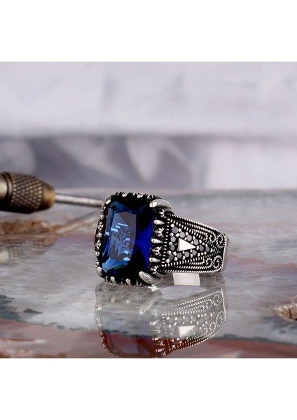 Mavi Zirkon Taşlı Model 925 Ayar Gümüş Erkek Yüzük fiyatları