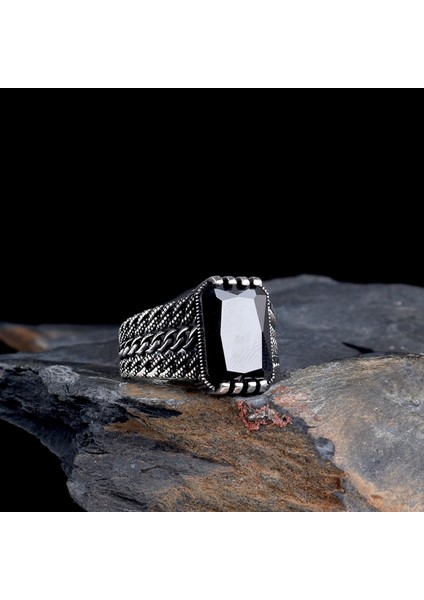 Zirkon Taşlı Örgü Model 925 Ayar Gümüş Erkek Yüzük