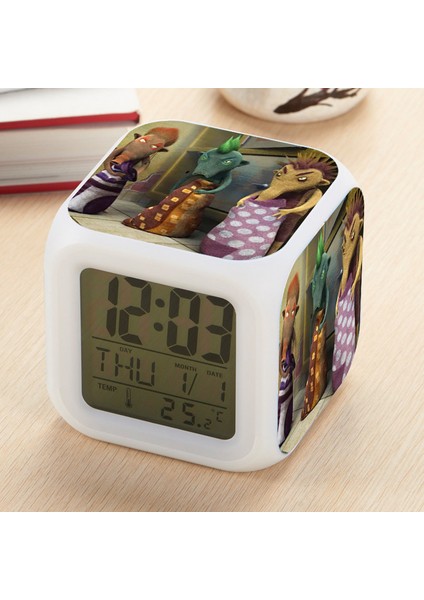 Küçük Boy Mini LED Stitch Anime Dijital Çalar Saat 7 Zaman, Sıcaklık, Alarm, Tarih ile Renkli Yatak Odası Işığı JINGYI1019 (Yurt Dışından)