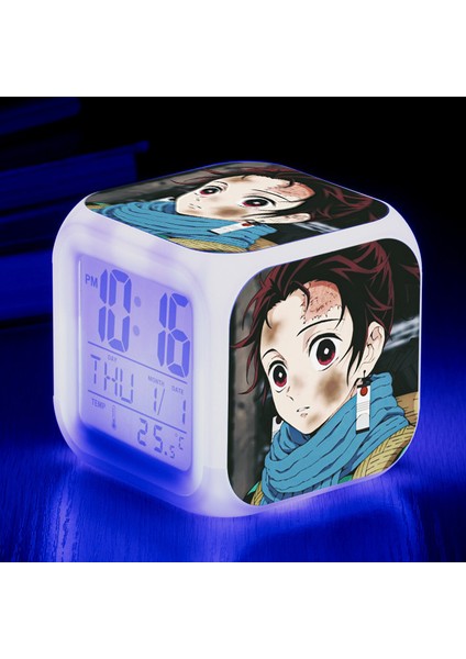 Küçük Boy Mini LED Stitch Anime Dijital Çalar Saat 7 Zaman, Sıcaklık, Alarm, Tarih ile Renkli Yatak Odası Işığı JINGYI2711 (Yurt Dışından)