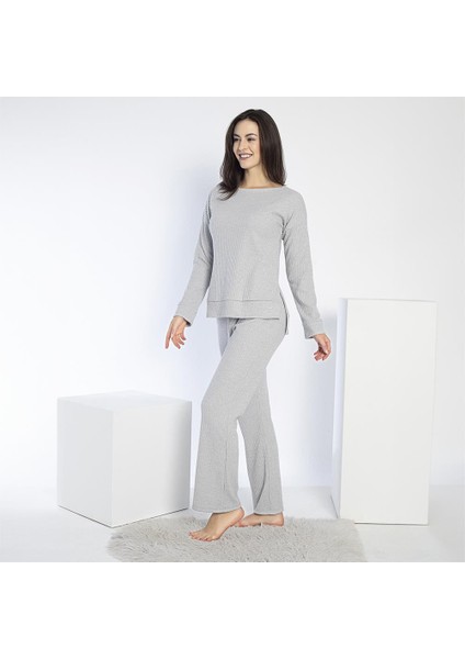 840.641 Kadın Kışlık Fitilli Uzun Kol Pijama Takım modelleri