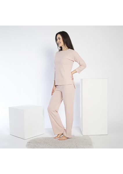840.641 Kadın Kışlık Fitilli Uzun Kol Pijama Takım