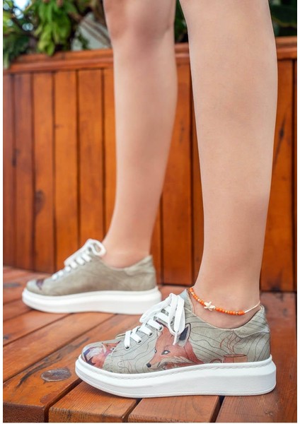Kadın Vegan Deri Bej Sneakers - Run Little Fox Tasarım