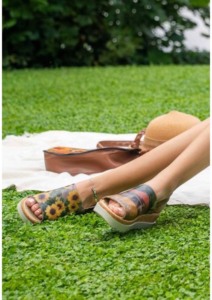 Kadın Vegan Deri Çok Renkli Kalın Taban Sandalet - Sunflowers Tasarım