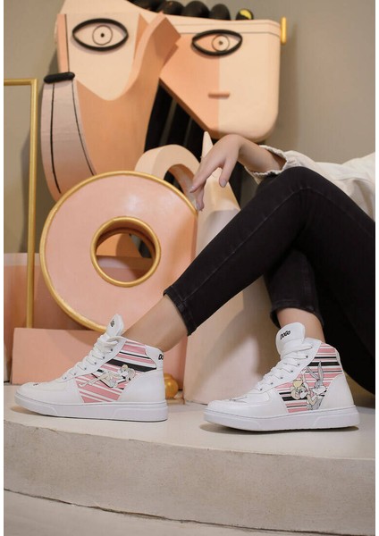 Kadın Vegan Deri Beyaz High Sneakers - Warner Bros Love is Pure Bugs Bunny Tasarım fiyatları