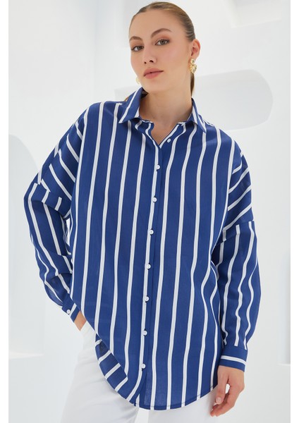 Kadın Lacivert Beyaz Çizgili Oversize Basic Gömlek 20254