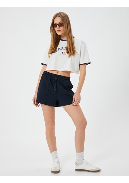 Nervürlü Mini Şort Cepli Beli Bağlamalı Krep Kumaş