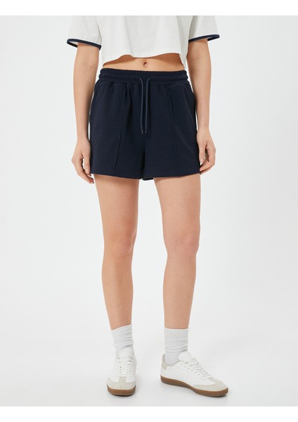 Nervürlü Mini Şort Cepli Beli Bağlamalı Krep Kumaş modelleri