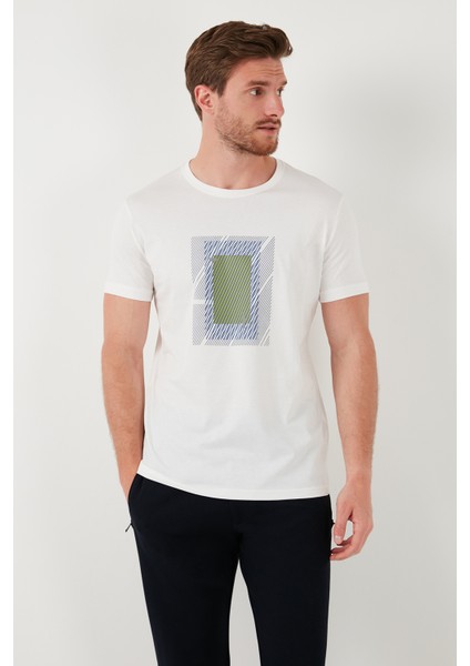 Pamuklu Slim Fit Bisiklet Yaka T Shirt Erkek T Shirt 646R7930 fırsatları
