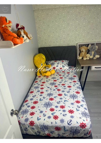 Nasır Home Tek Kişilik Çocuk Desenli (Gemici) Lastikli Çarşaf (100X200X25CM) ve Yastık Kılıfı Seti (1 Adet 50X70 Gizli Fermuar)