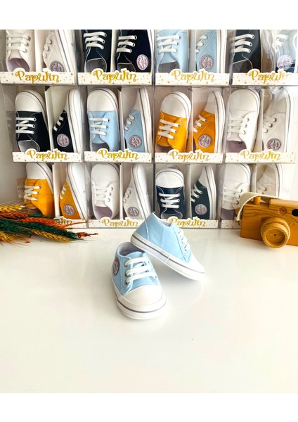 Neşeli Bebekler Üstü Kumaş Bağcıklı Bebek Ayakkabı Mavi