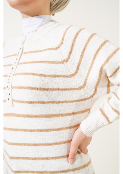 15808 Düğmeli Kazak - Bisküvi modelleri