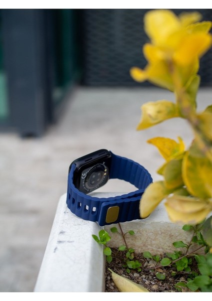 Apple Watch 2/3/Ultra Uyumlu Kordon Silikon Metal Tokalı Kayış, Lacivert fiyatları