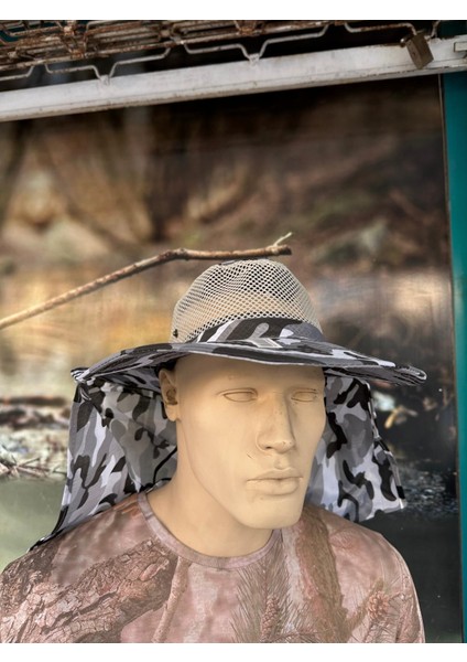 Ensesi Kapalı Foter Şapka