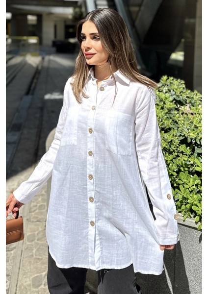 Kadın Beyaz Uzun Kol, Ahşap Düğme Detaylı, Arkası Pliseli, Salaş ve Uzun, Pamuklu Tunik Gömlek modelleri