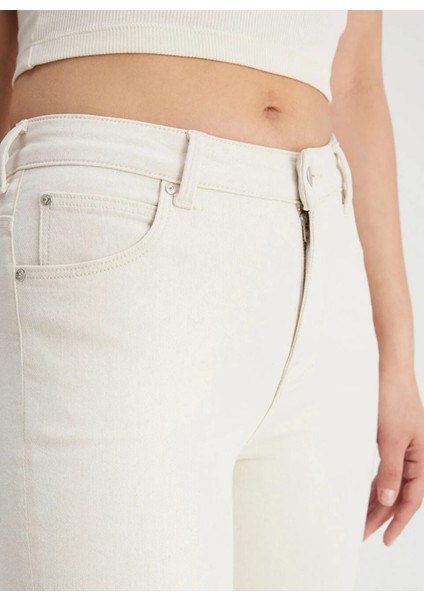 Yüksek Bel Bootcut Paça Normal Ekru Kadın Denim Pantolon L31T20530349-Breese Bot Jean Pantol modelleri