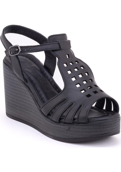 2310810 Kadın Sandalet fiyatları