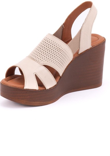 2310801 Kadın Sandalet fırsatları
