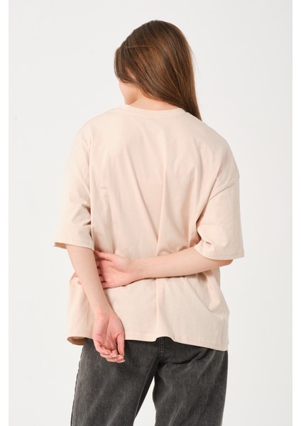 Kadın Bisiklet Yaka Baskılı Oversize T-Shirt