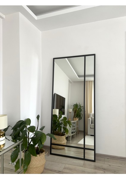 Siyah Metal Çerçeveli 180X80 cm Dekoratif Ayna