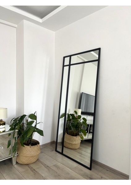 Siyah Metal Çerçeveli 180X80 cm Dekoratif Ayna