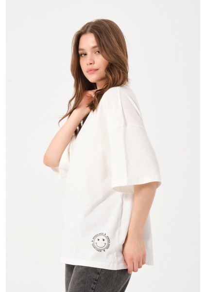 Kadın Bisiklet Yaka Baskılı Oversize T-Shirt