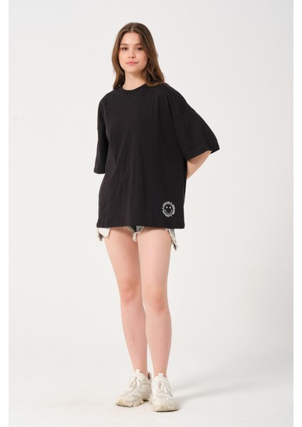 Kadın Bisiklet Yaka Baskılı Oversize T-Shirt modelleri