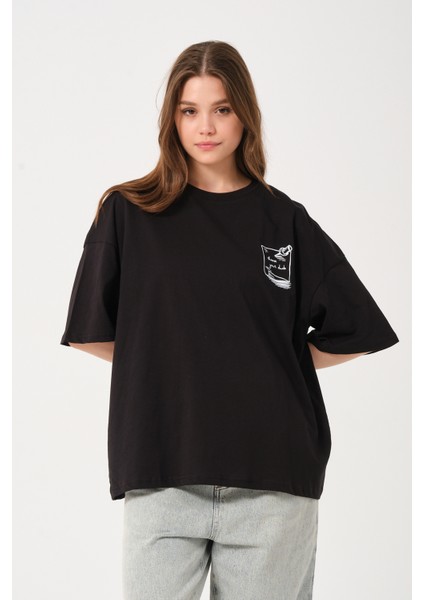 Kadın Bisiklet Yaka Baskılı Oversize T-Shirt