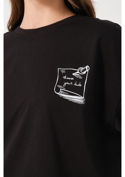 Kadın Bisiklet Yaka Baskılı Oversize T-Shirt