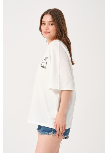 Kadın Bisiklet Yaka Baskılı Oversize T-Shirt