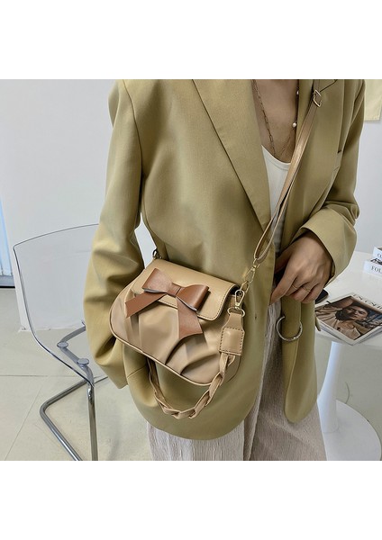 Yaz Internet Ünlü Pilili Küçük Çanta Kadın Çantası 2024 Yeni Moda Çok Yönlü Tek Omuz Bulut Çanta Moda Crossbody Çanta Trendi (Yurt Dışından) modelleri