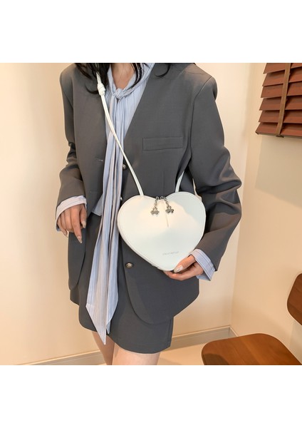 Kore Moda Küçük Çanta 2024 Bahar Yeni Kadın Çantası Niş Tasarım Omuz Çantası Sevimli Aşk Crossbody Çanta Moda (Yurt Dışından) indirimleri