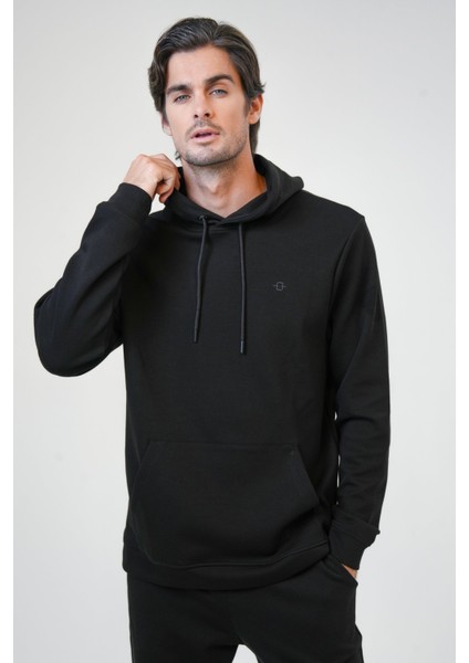 Siyah Regular Fit Pamuklu Kapüşonlu Sweatshirt