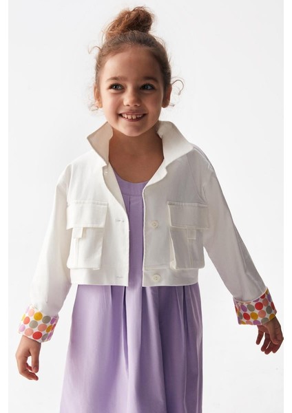 04-08 Yaş Kız Çocuk Ekru Renk Başak Ceket