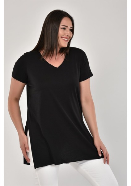 Büyük Beden V Yaka Yırtmaçlı Pamuk Basic Tshirt-Siyah fırsatları