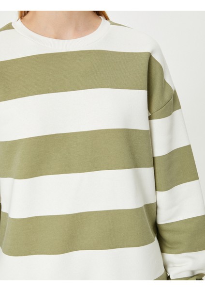 Bisiklet Yaka Sweatshirt Relax Fit Ribanalı Uzun Kollu