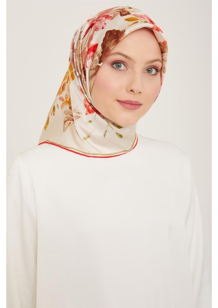 Çiçek Desenli Sura İpek Eşarp 24Ya9129 85 04